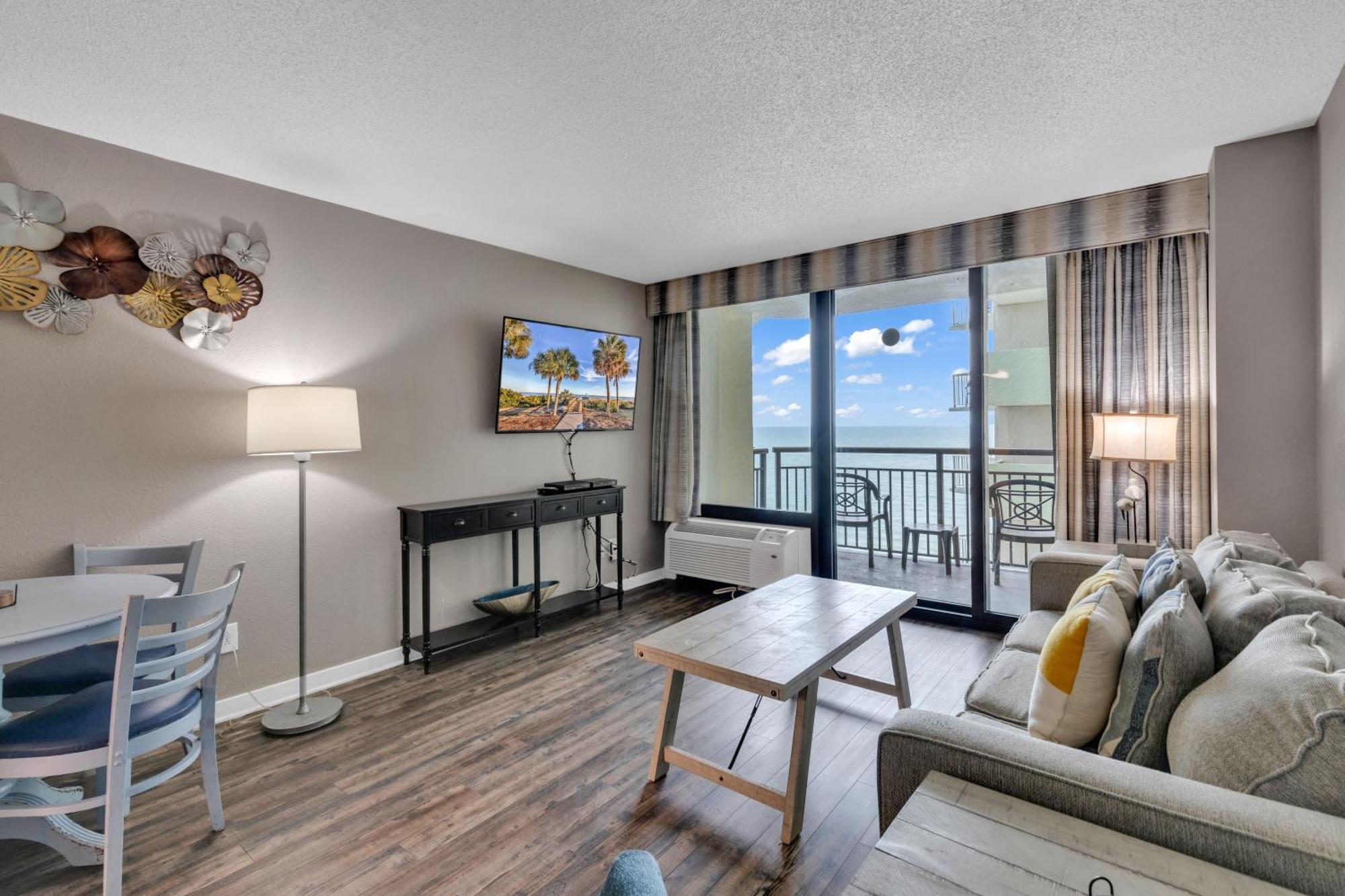 Ocean-Front Condos At Patricia Grand Myrtle Beach Kültér fotó